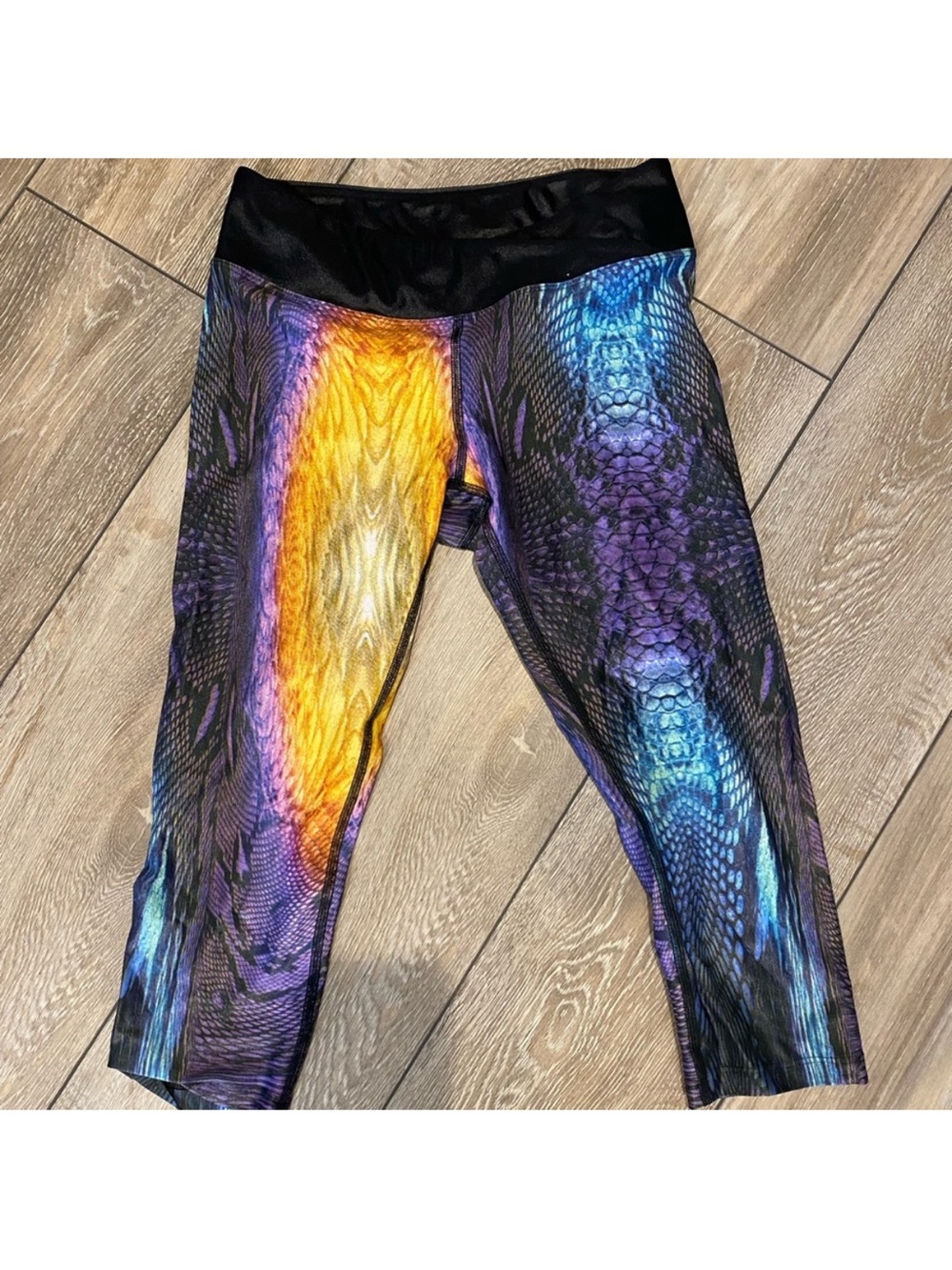 Koral Multicolor Snake-Print Capris - Purple, Blue & Yellow